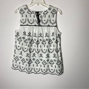 Talbots Lightweight White & Black Embroidered Tank Size Medium